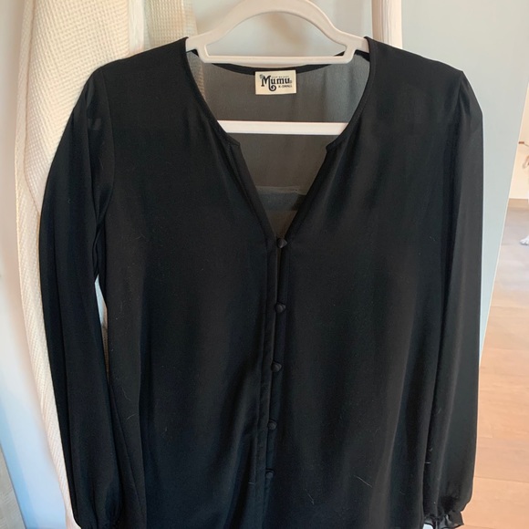 Show me your Mumu black blouse - Picture 4 of 5